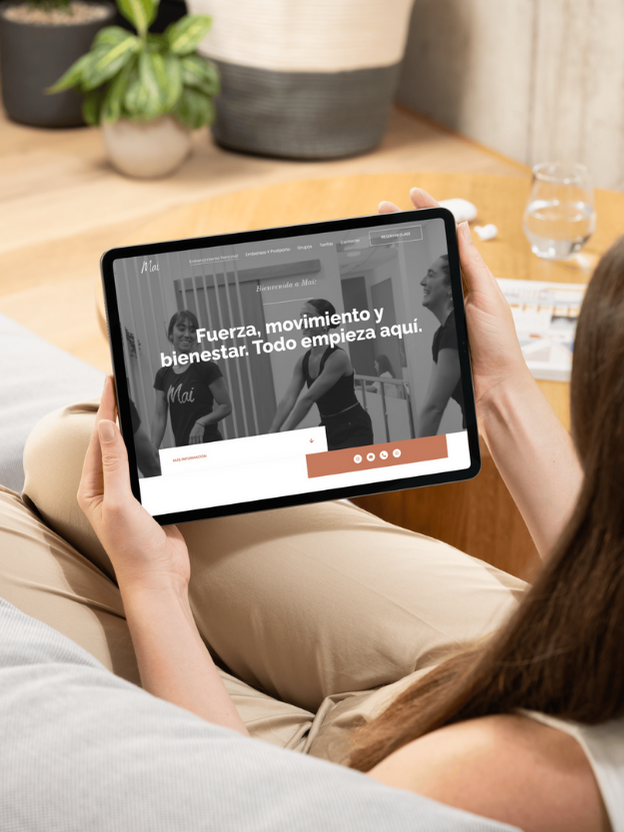 ejemplos de paginas web portada mai